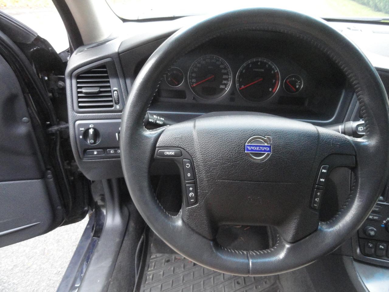 2005 Volvo XC70 CROSS COUNTRY DOC FEE ONLY $195 - Photo #25