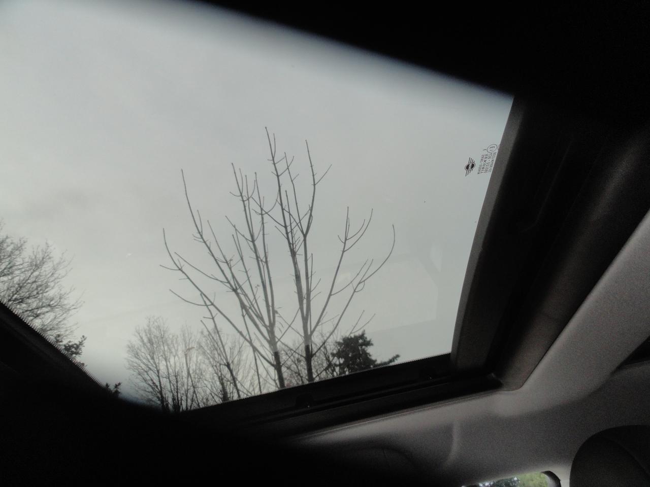 2010 MINI Cooper DOC FEE ONLY $ 195 - Photo #14