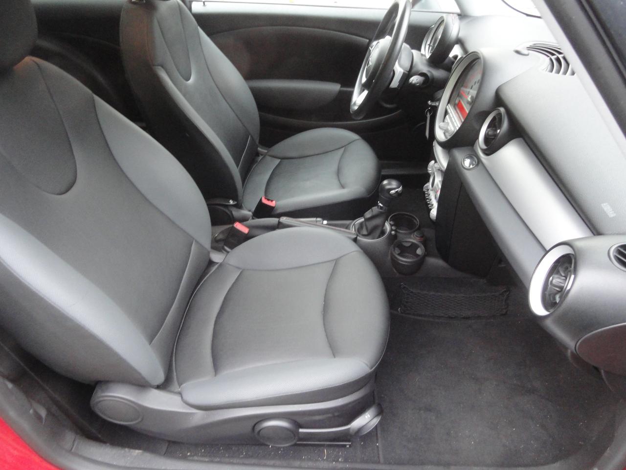 2010 MINI Cooper DOC FEE ONLY $ 195 - Photo #24