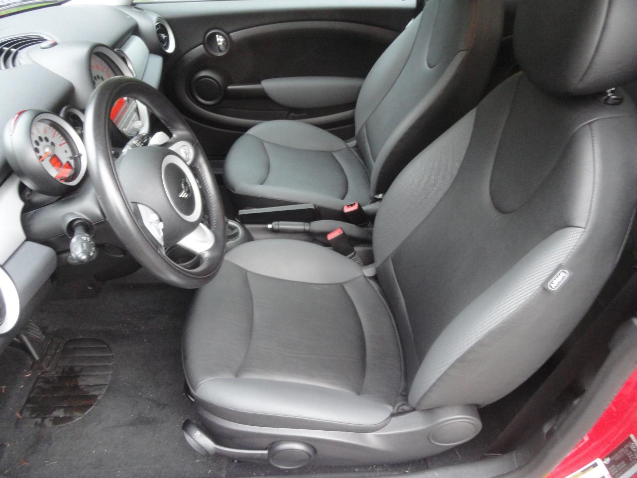 2010 MINI Cooper DOC FEE ONLY $ 195 - Photo #23