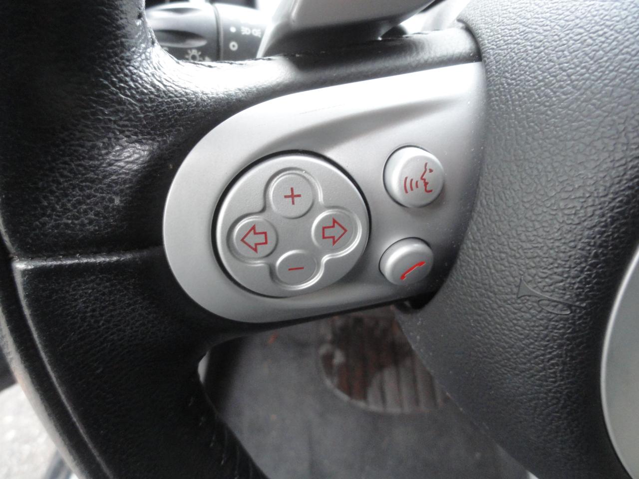 2010 MINI Cooper DOC FEE ONLY $ 195 - Photo #21