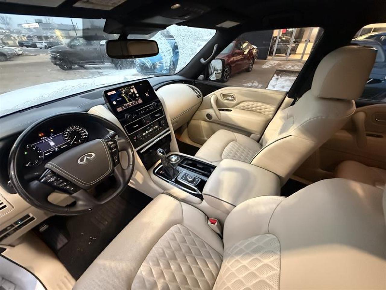 2024 Infiniti QX80 LUXE 7-Passenger Photo