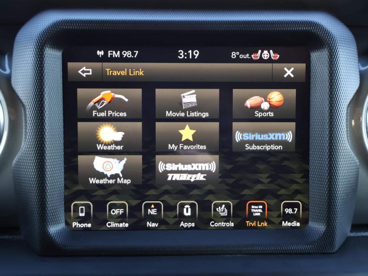 2018 Jeep Wrangler JK UNLIMITED SAHARA 4WD CERTIFIED *1 OWNER*ACCIDENT FREE*DODGE MAINTAIN* CAMERA NAV BLUETOOTH HEATED SEATS/STEERING CRUISE ALLOYS - Photo #24