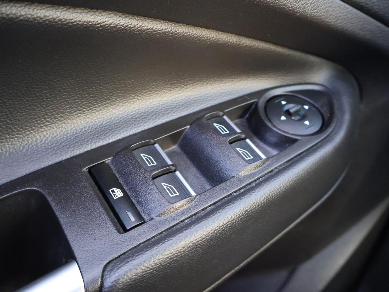 2018 Ford Escape TITANIUM 4WD CERTIFIED *1 OWNER*ACCIDENT FREE* CAMERA NAV BLUETOOTH LEATHER HEATED SEATS P.ROOF B.SPOT CRUISE ALLOYS - Photo #25