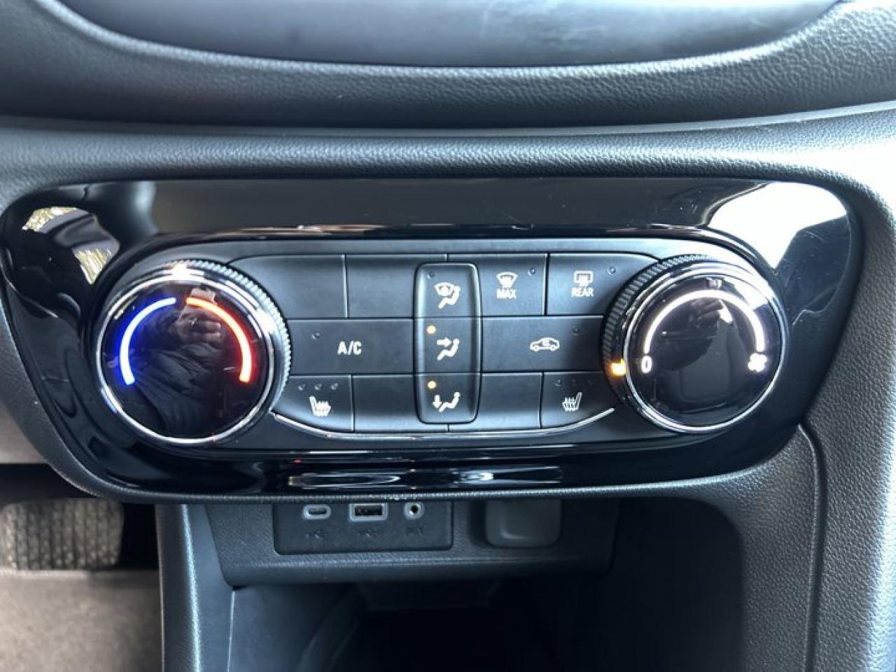 2023 Buick Encore GX Preferred Photo