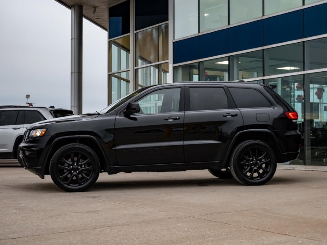 2022 Jeep Grand Cherokee WK Altitude Photo4