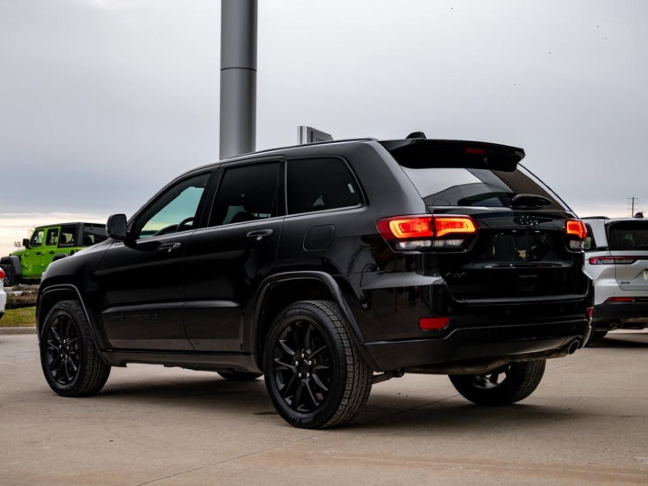 2022 Jeep Grand Cherokee WK Altitude Photo