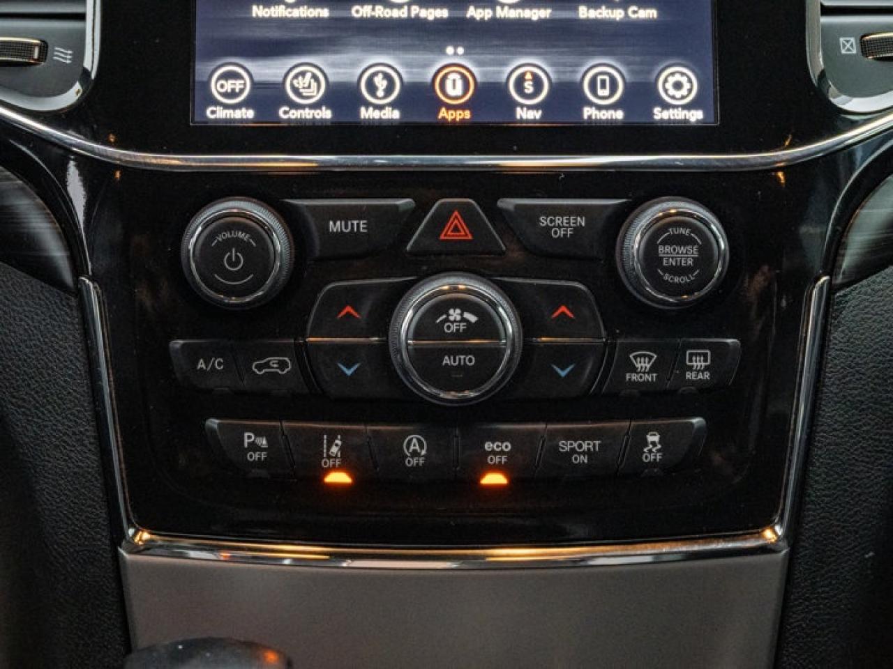 2022 Jeep Grand Cherokee WK Altitude Photo