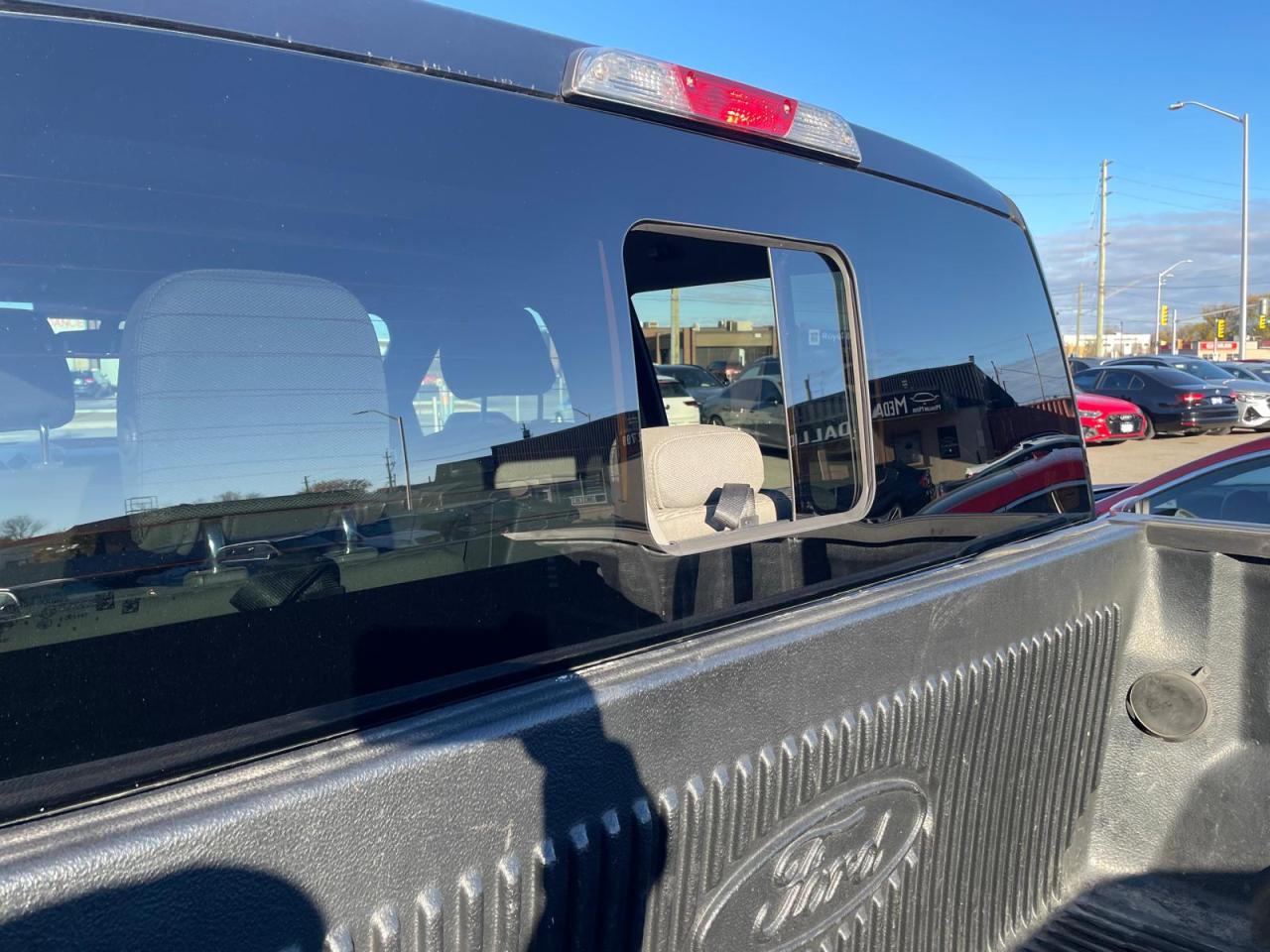 2016 Ford F-150 4WD SUPERCREW 145" XLT NAVI CERTIFED NEW TIRES - Photo #11