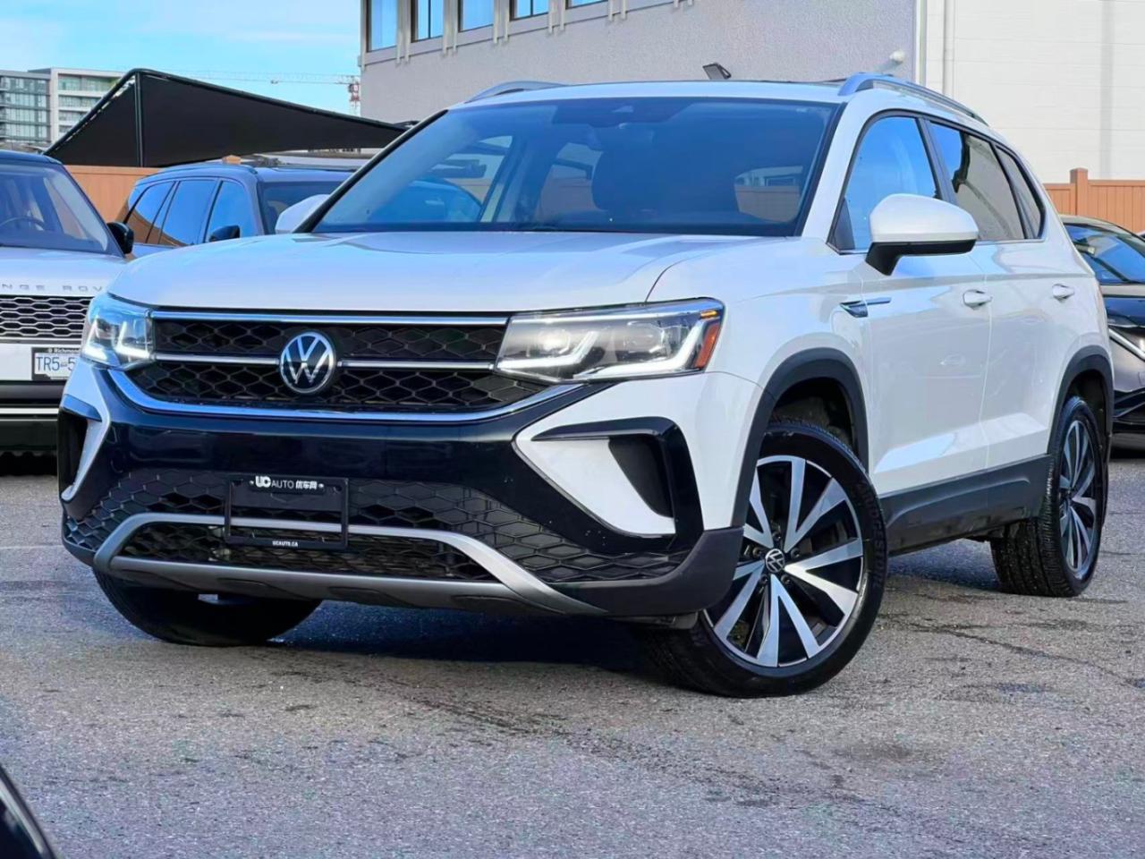 Used 2022 Volkswagen Taos Highline 4MOTION/ CLEAN TITLE/ BC LOCAL for sale in Richmond, BC