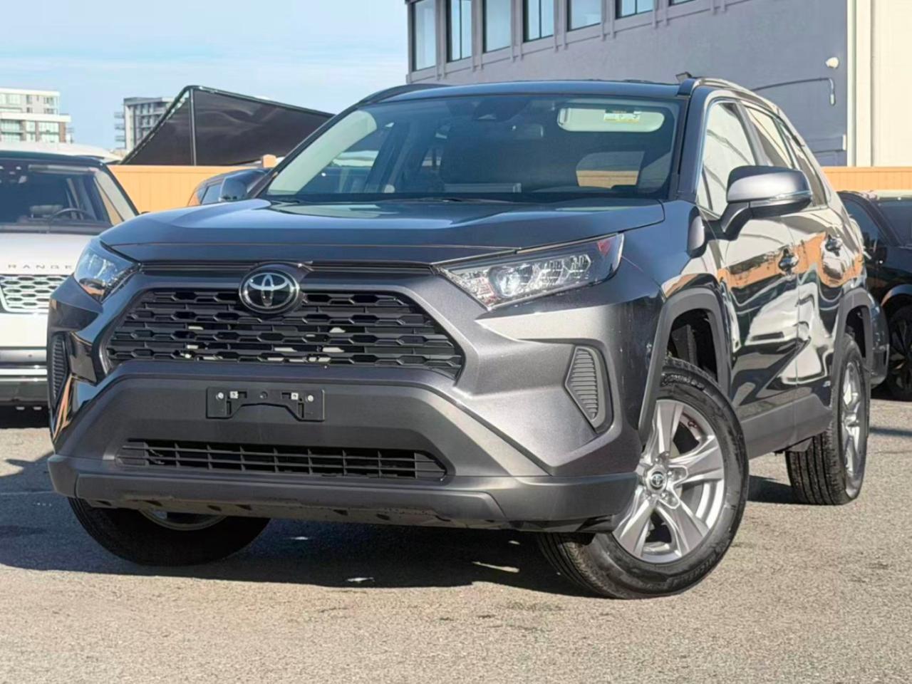 Used 2025 Toyota RAV4 Hybrid LE AWD/ NO ACCIDENT/ BC LOCAL for sale in Richmond, BC