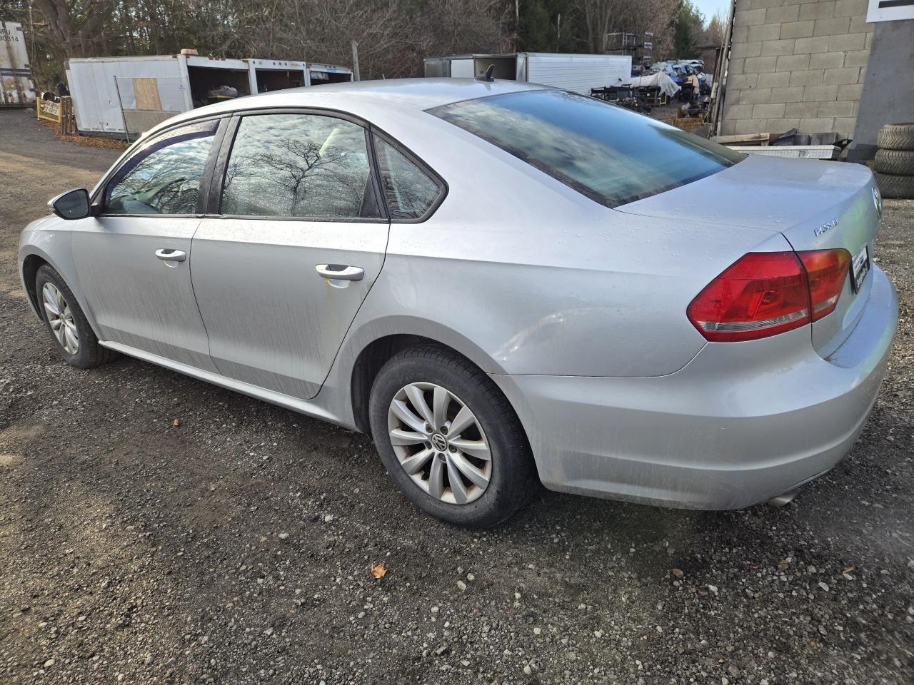 2012 Volkswagen Passat 2.5L Auto Trendline - Photo #7