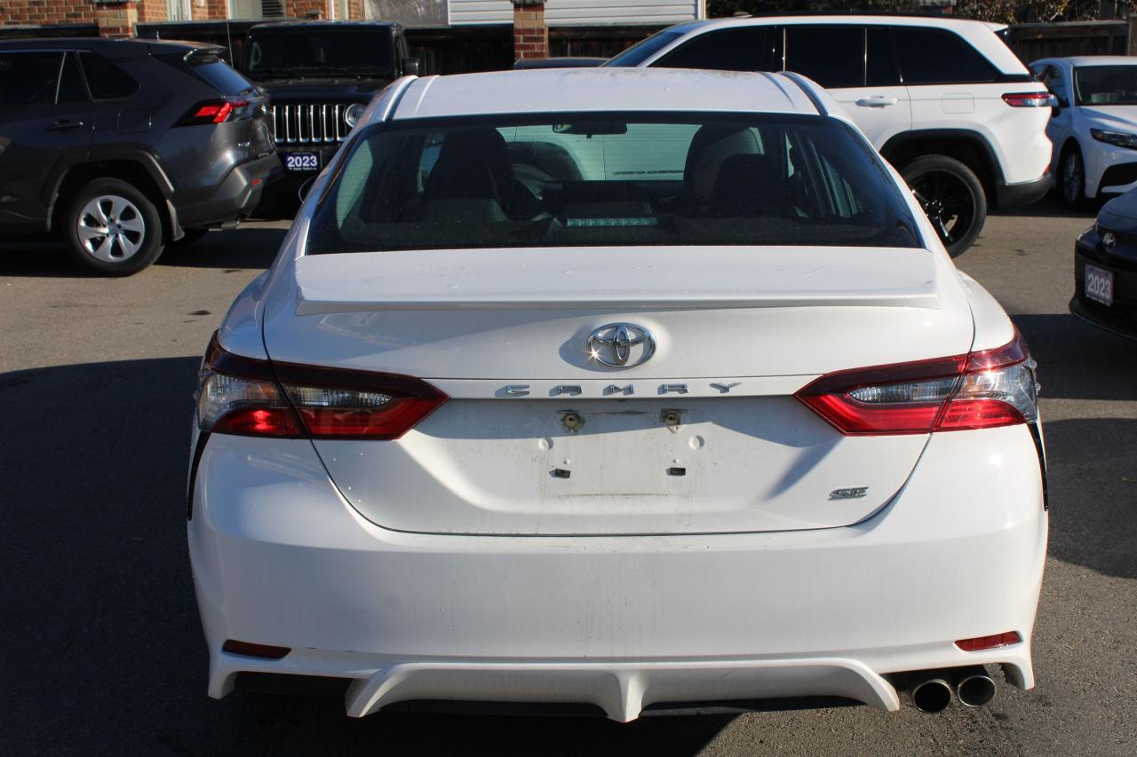 2024 Toyota Camry SE Auto Photo