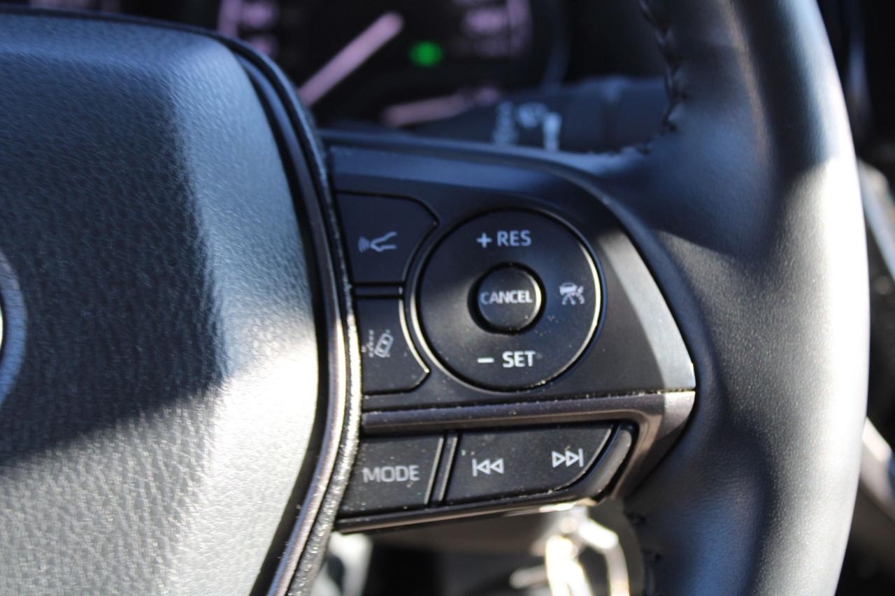 2024 Toyota Camry SE Auto - Photo #10