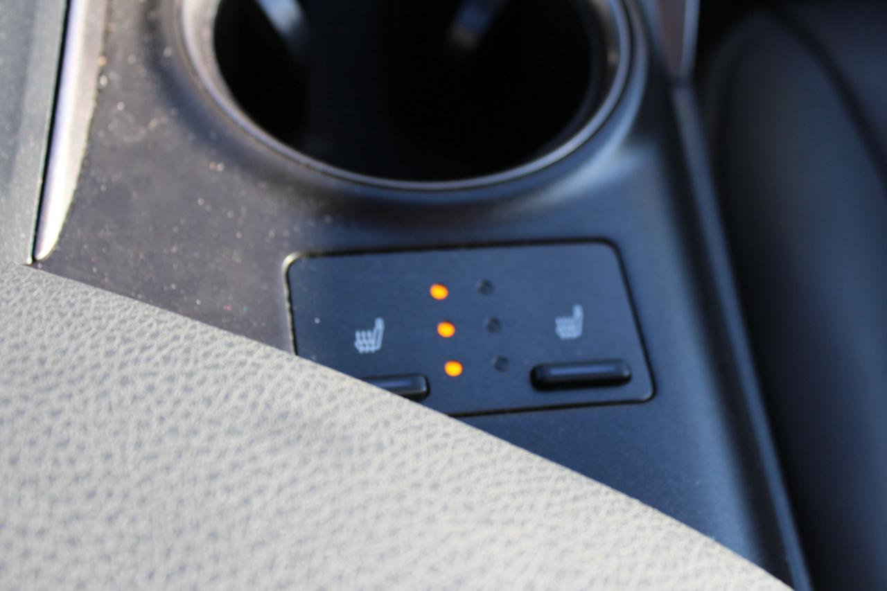 2024 Toyota Camry SE Auto - Photo #14