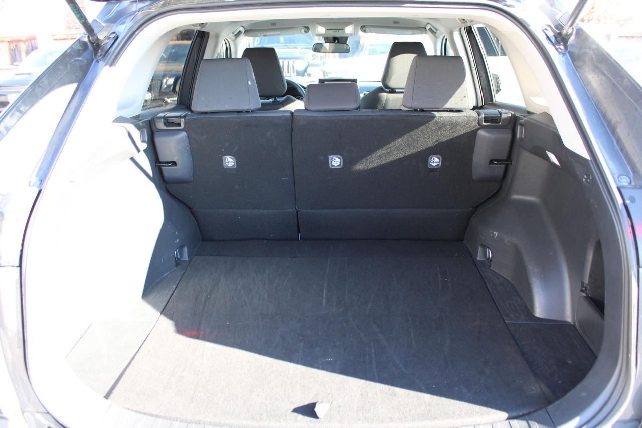 2024 Toyota RAV4 LE - Photo #6