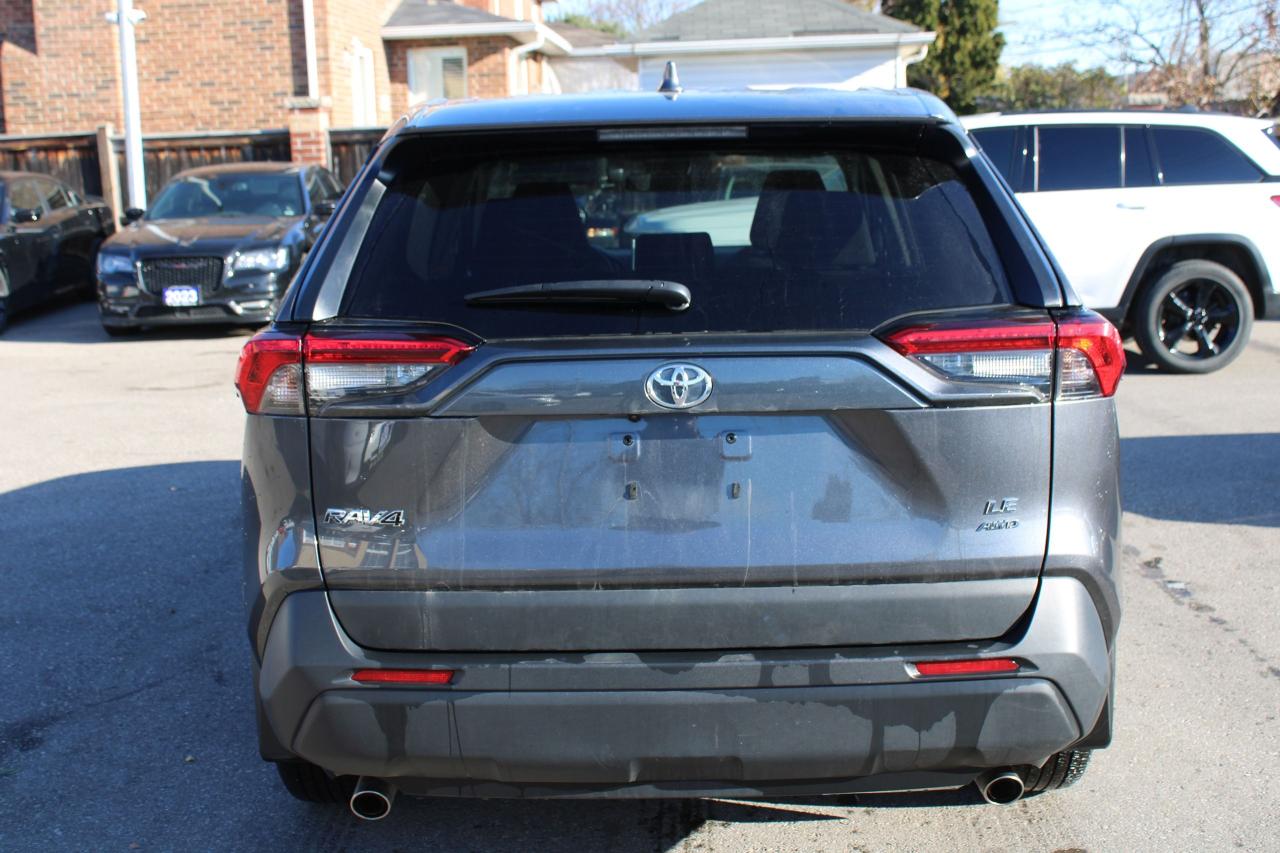 2024 Toyota RAV4 LE Photo
