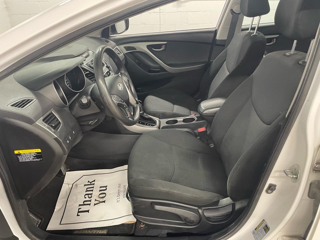 2015 Hyundai Elantra SE Photo