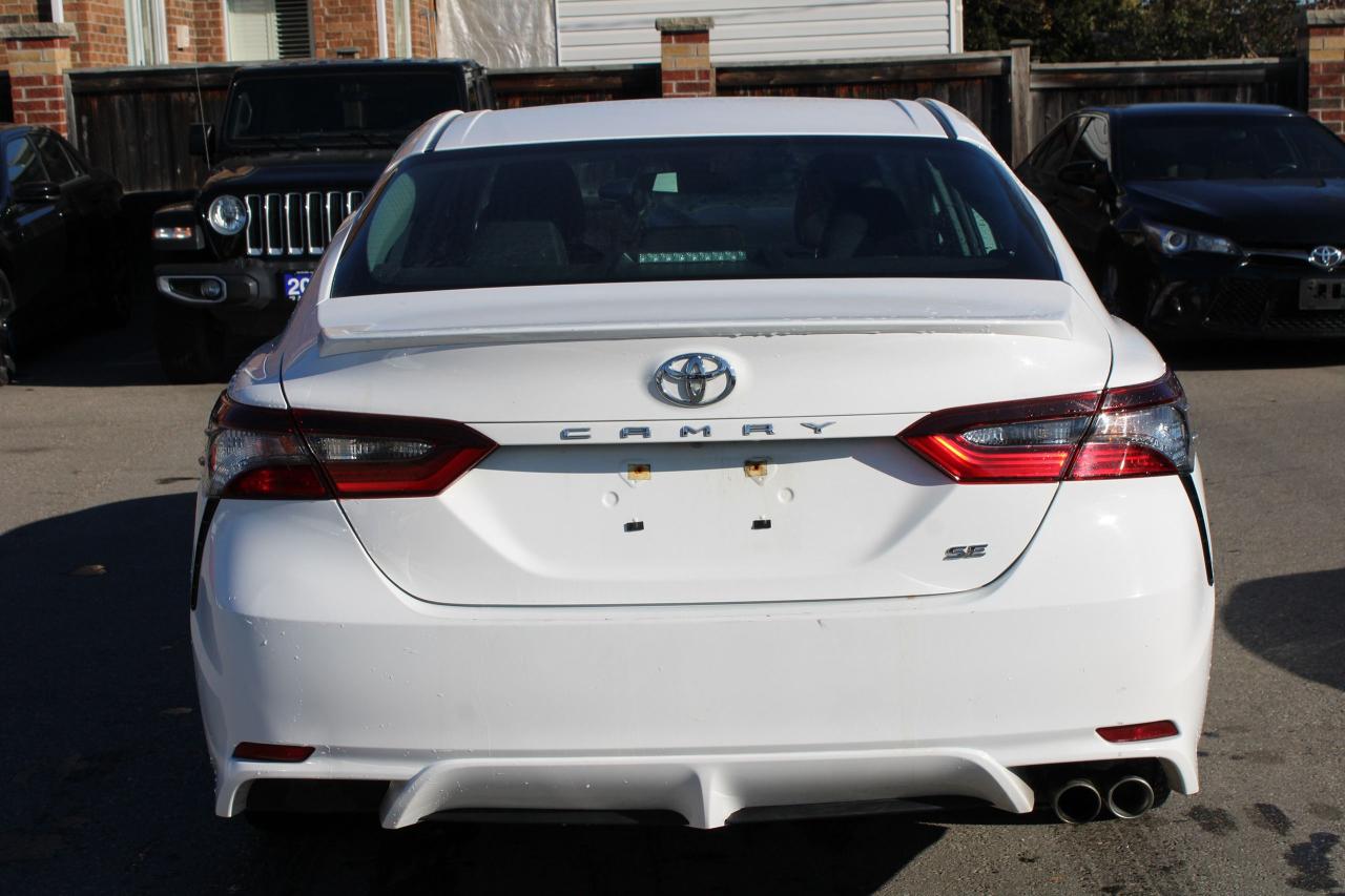 2024 Toyota Camry SE Auto - Photo #5