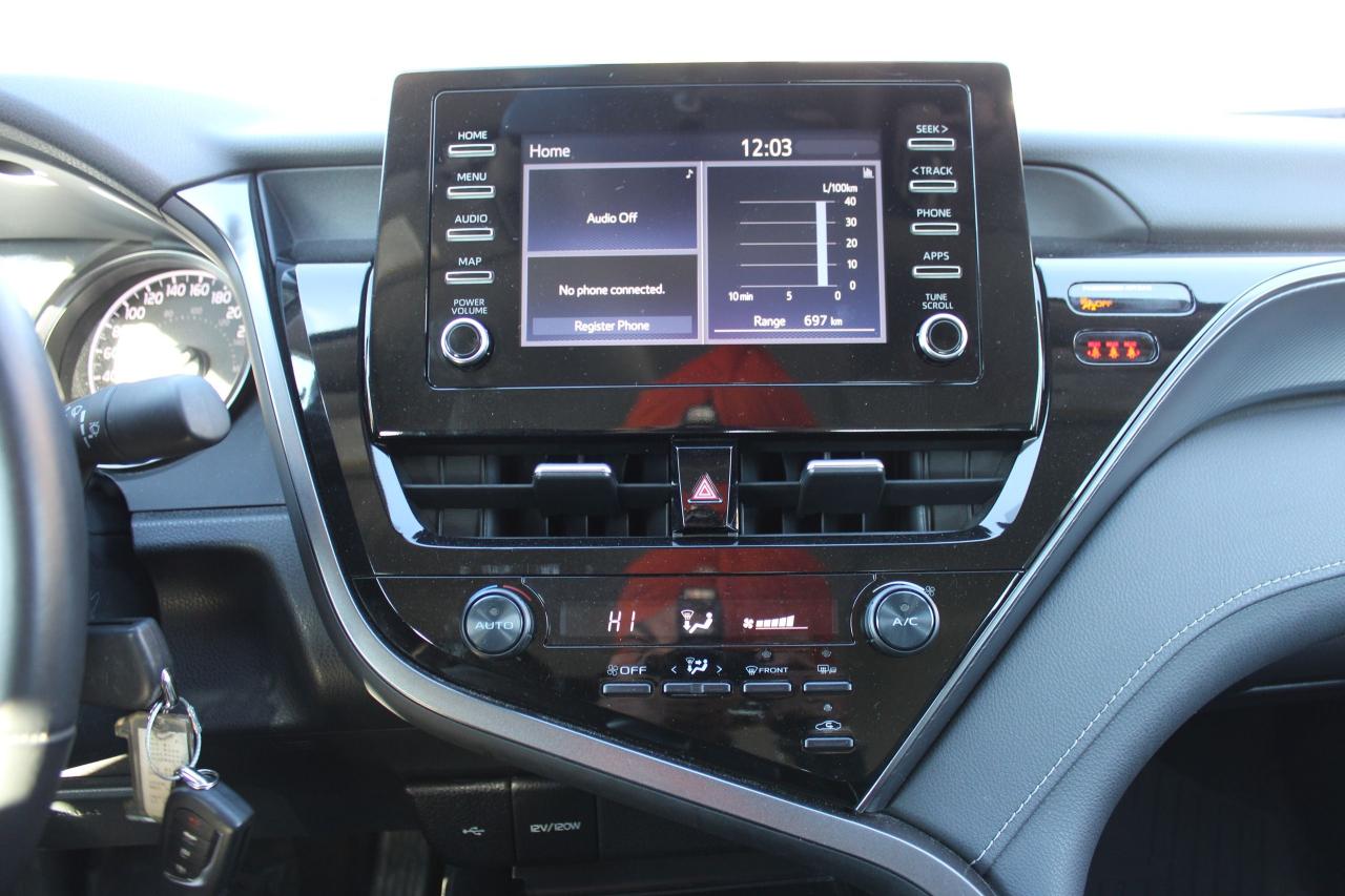 2024 Toyota Camry SE Auto - Photo #11