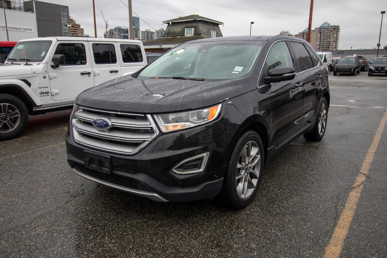 2015 Ford Edge Titanium AWD Photo1