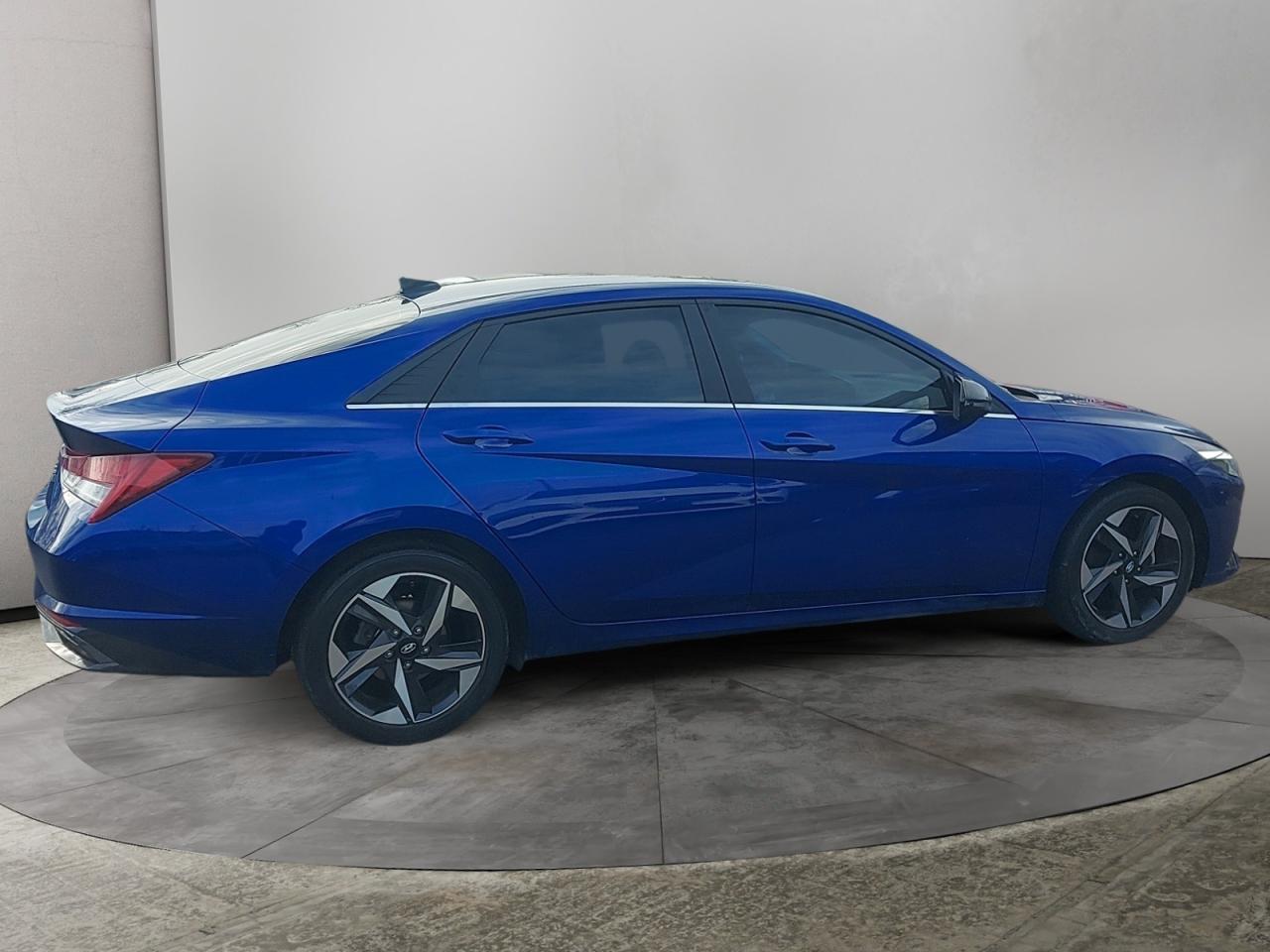 2021 Hyundai Elantra Ultimate Photo