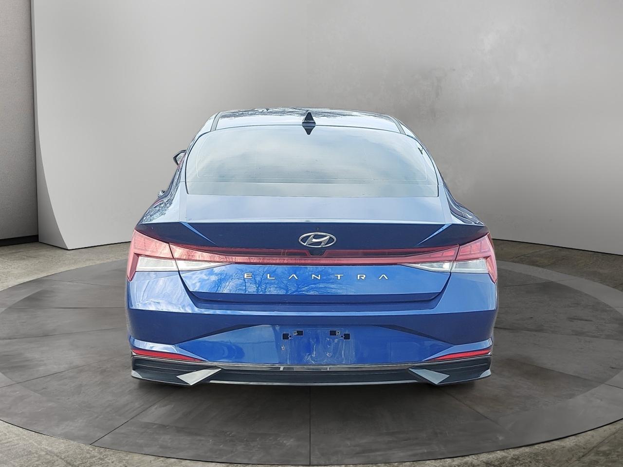 2021 Hyundai Elantra Ultimate Photo