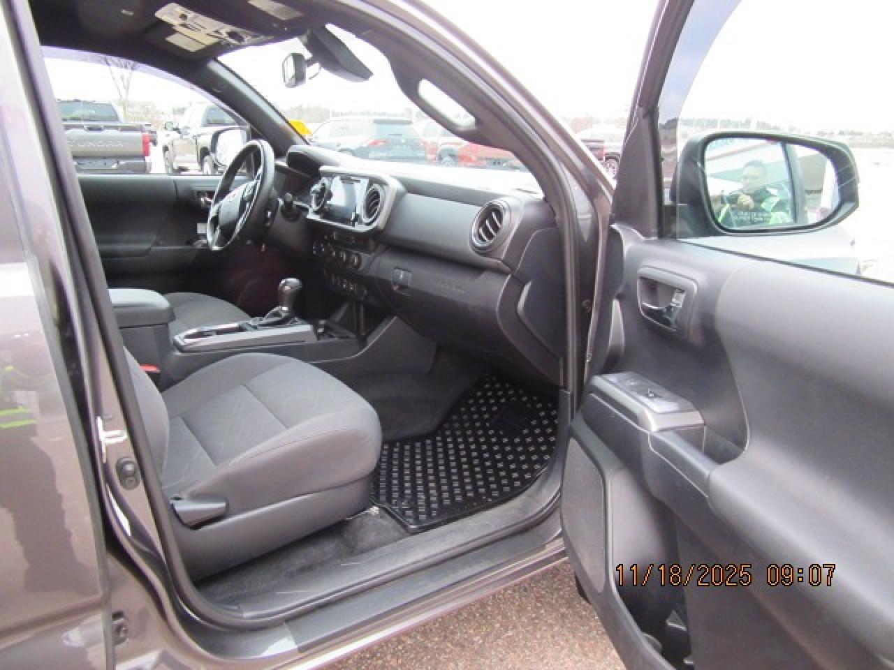 2019 Toyota Tacoma TRD Off Road Photo