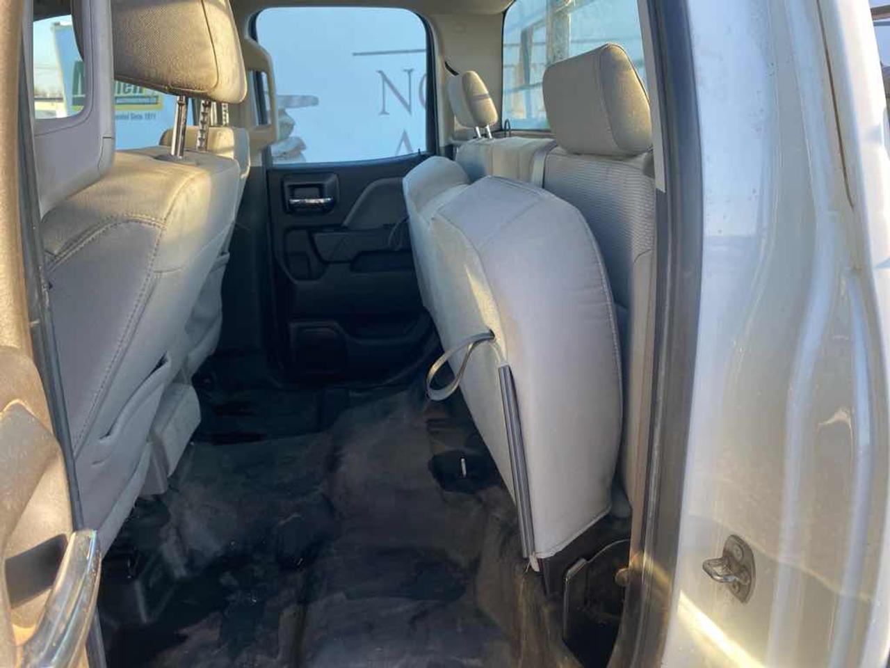 2016 Chevrolet Silverado 1500 LS Photo