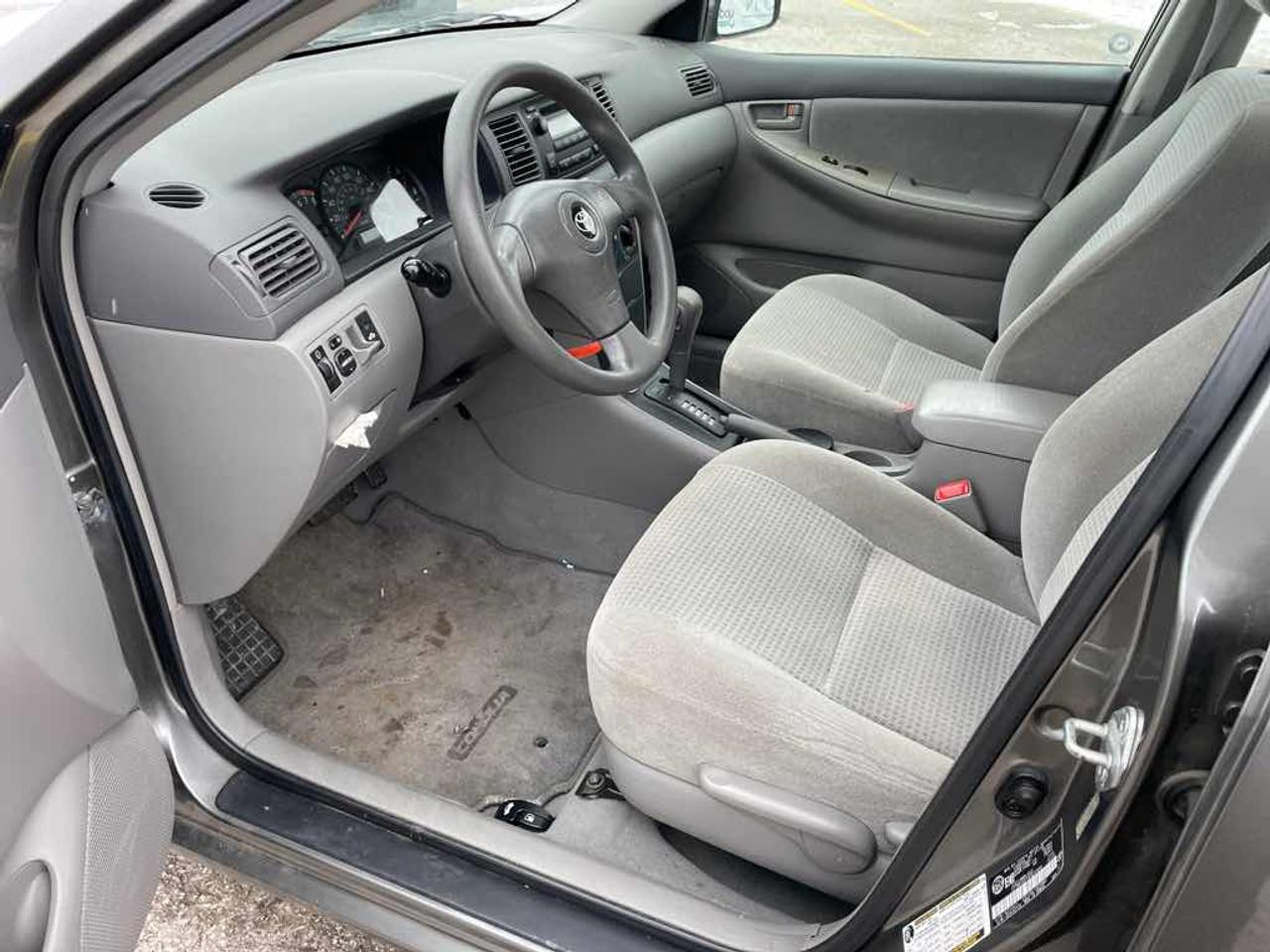 2006 Toyota Corolla CE Photo