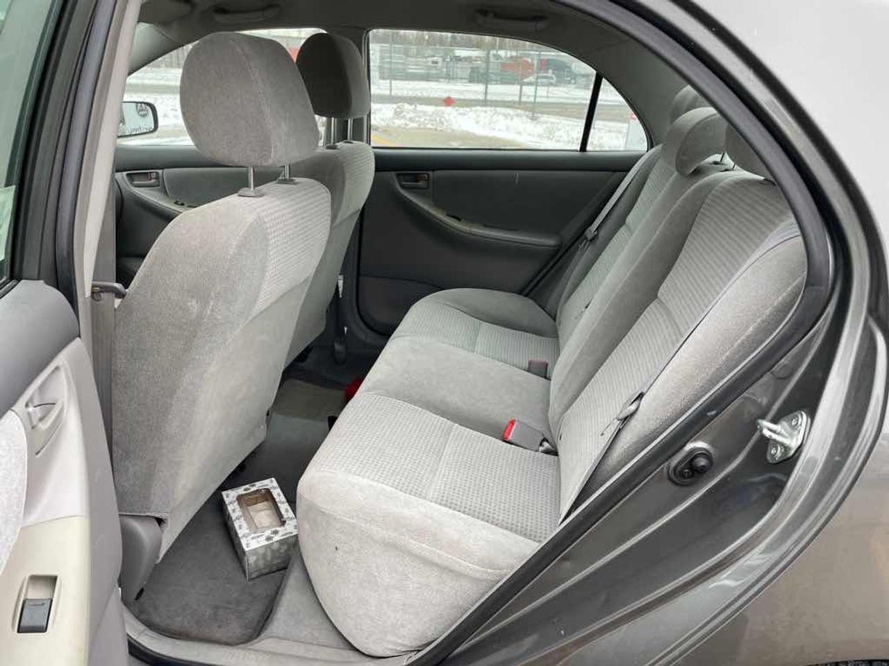 2006 Toyota Corolla CE Photo