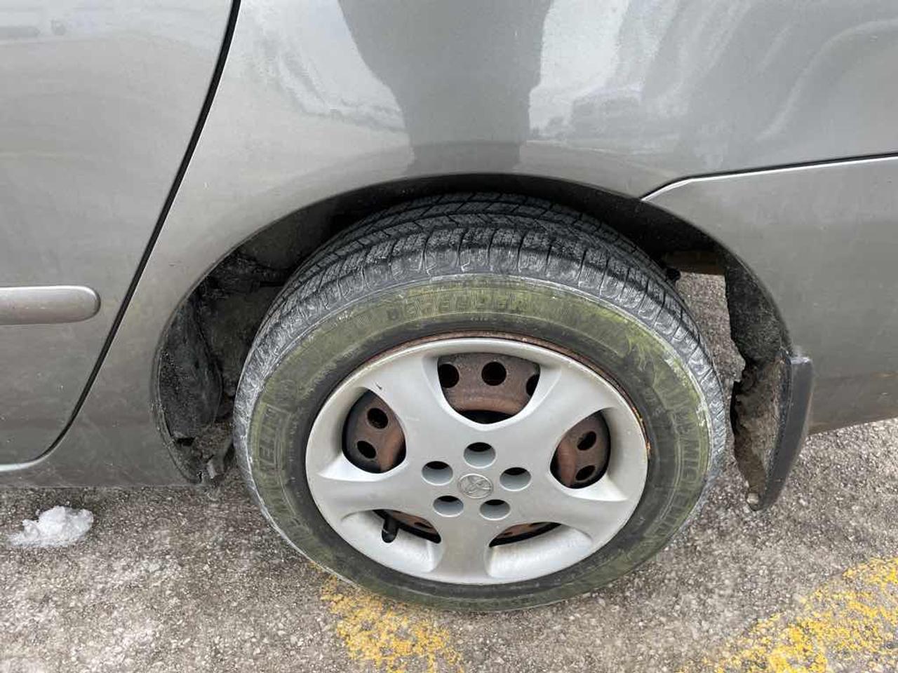 2006 Toyota Corolla CE Photo