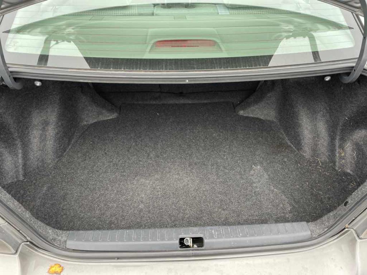 2006 Toyota Corolla CE - Photo #21