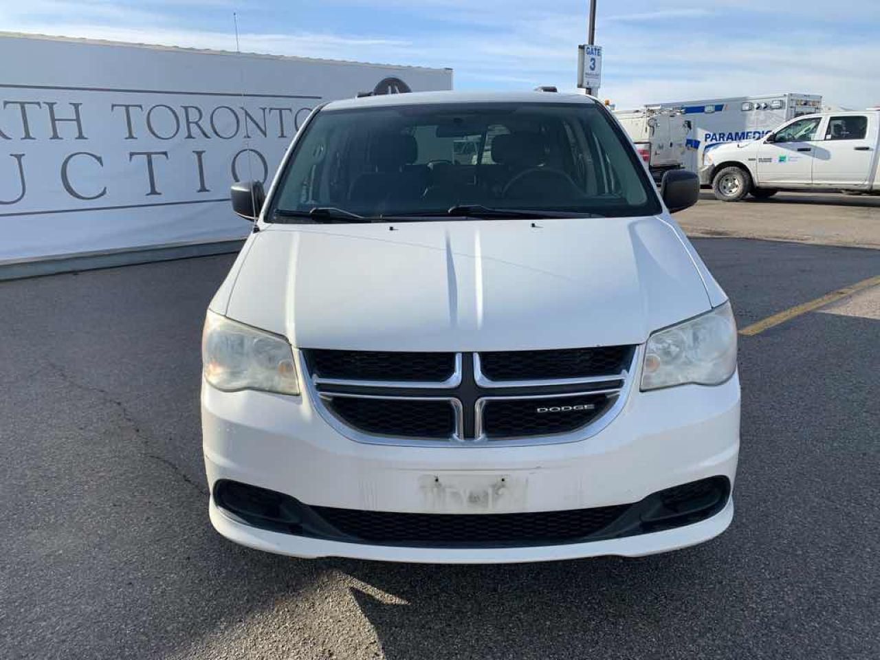 2011 Dodge Grand Caravan  - Photo #2