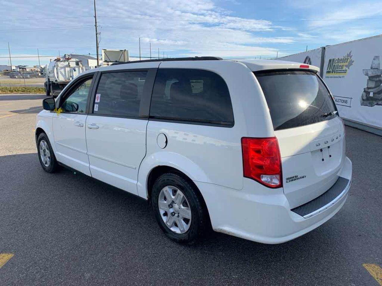 2011 Dodge Grand Caravan  - Photo #6