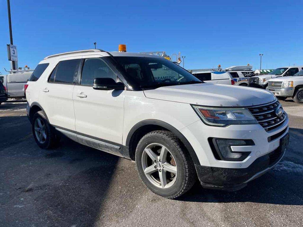 2017 Ford Explorer  Photo