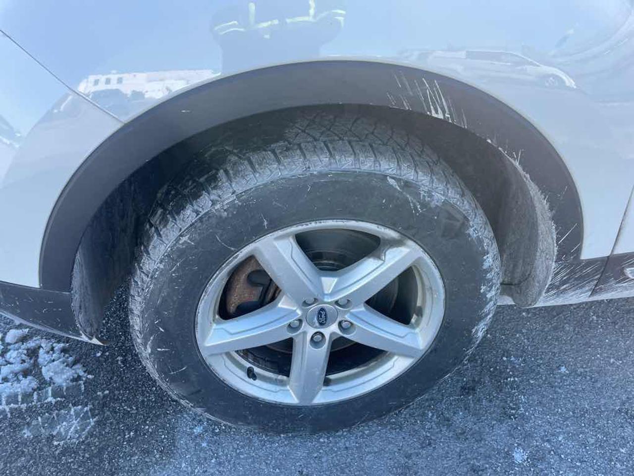 2017 Ford Explorer  Photo