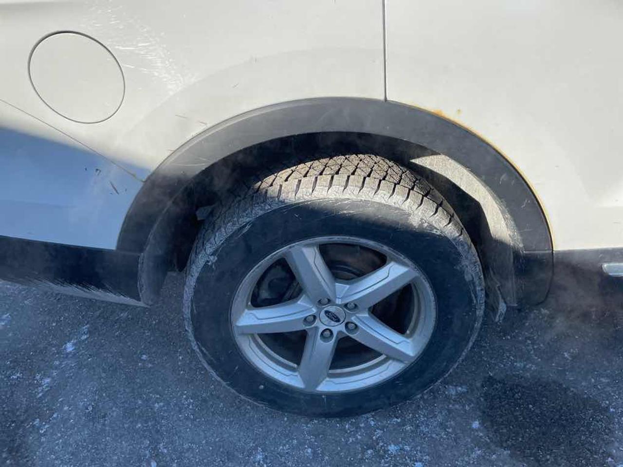 2017 Ford Explorer  Photo