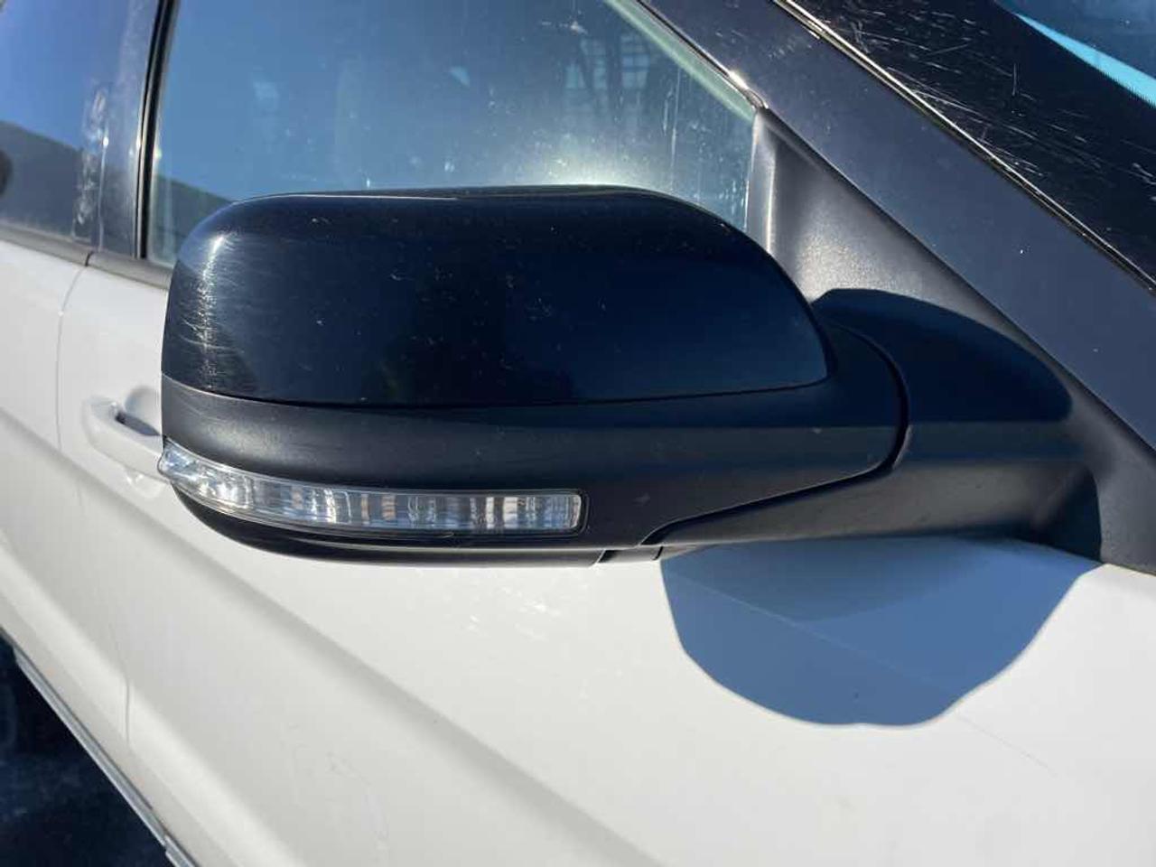 2017 Ford Explorer  Photo