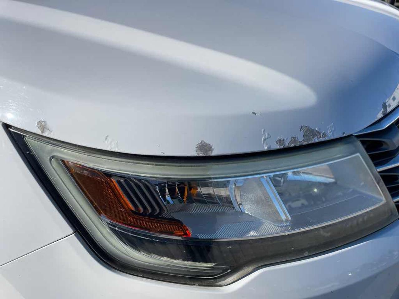 2017 Ford Explorer  Photo
