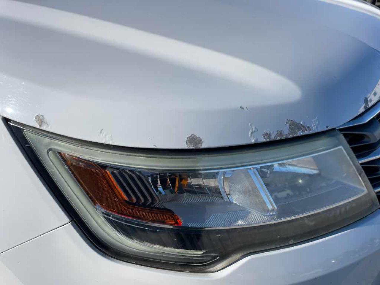 2017 Ford Explorer  - Photo #25