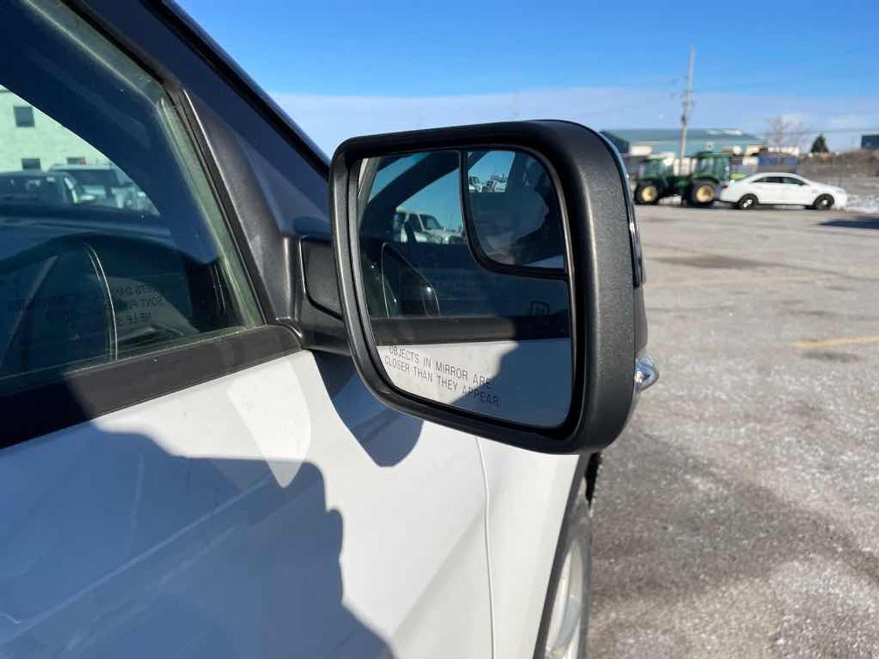 2017 Ford Explorer  Photo
