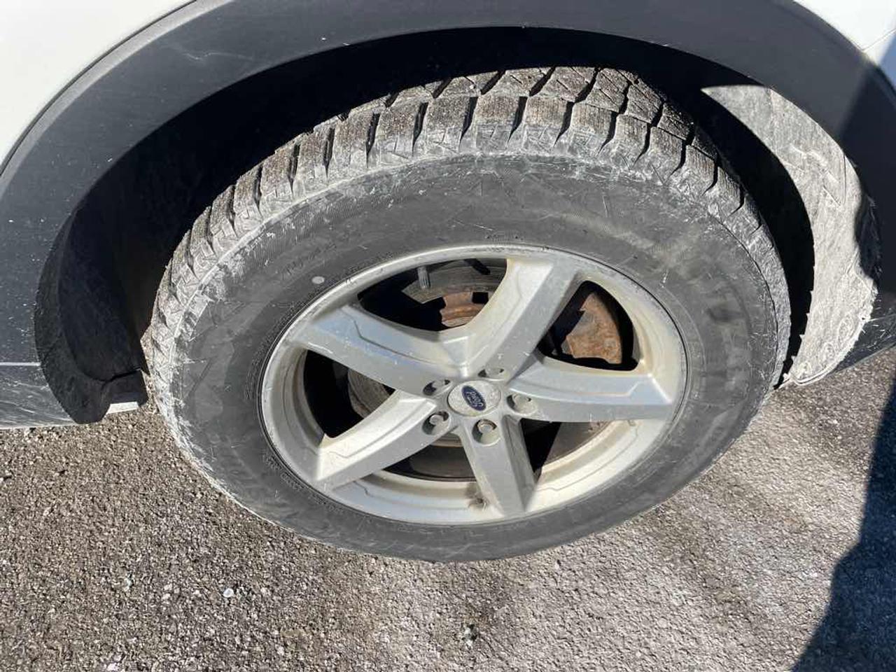 2017 Ford Explorer  Photo