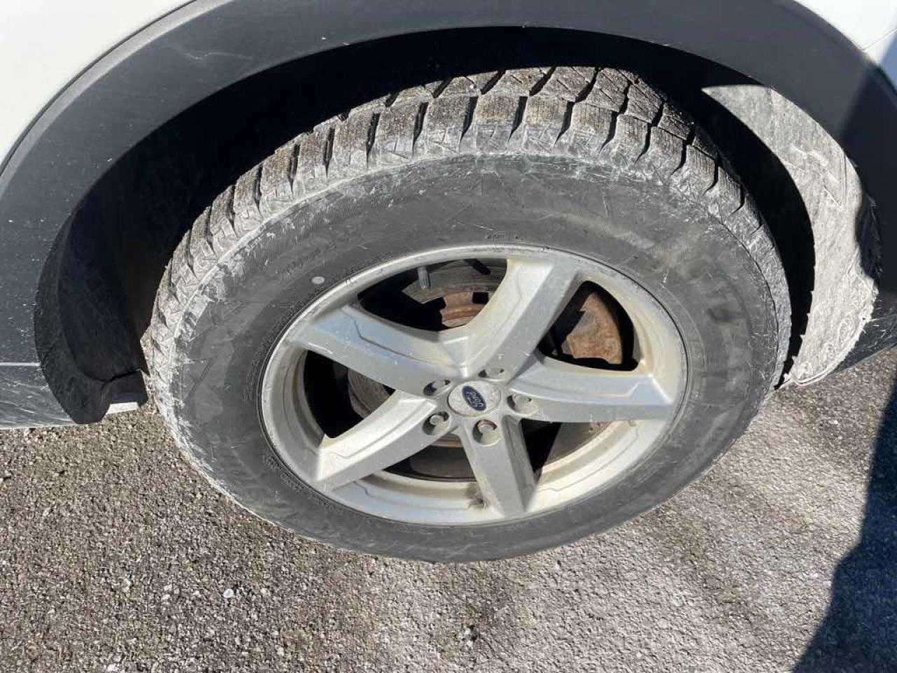 2017 Ford Explorer  - Photo #24