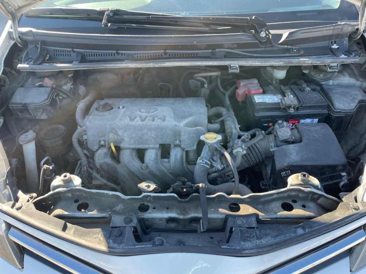 2015 Toyota Yaris  - Photo #7