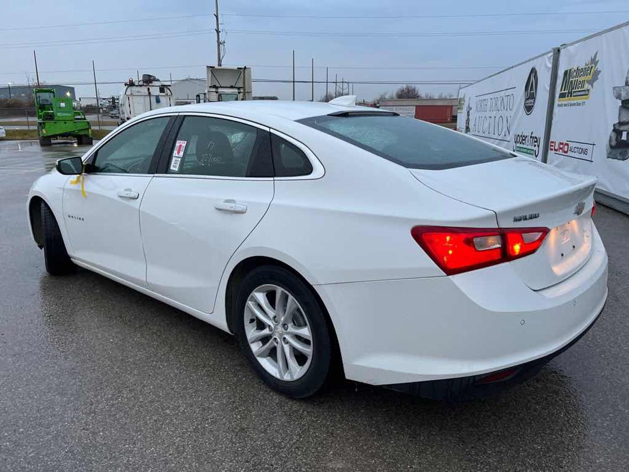 2017 Chevrolet Malibu HYBRID Photo