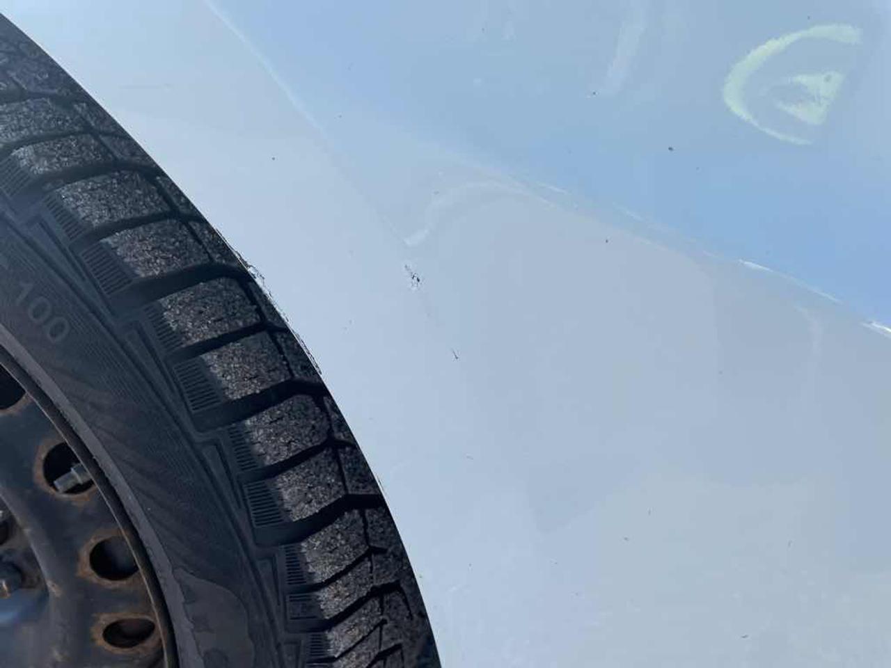 2012 Hyundai Accent  Photo