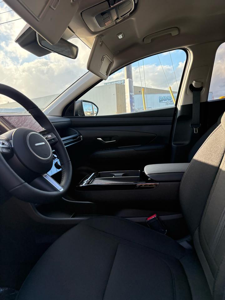 2026 Hyundai Tucson Preferred KMX Photo