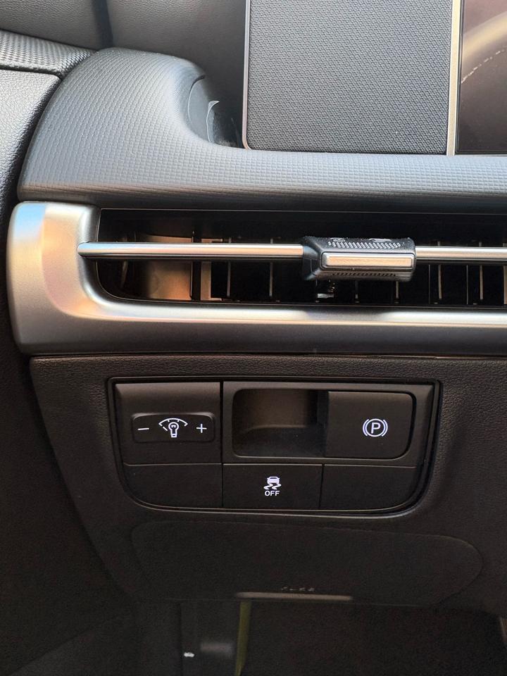 2026 Hyundai Tucson Preferred KMX Photo