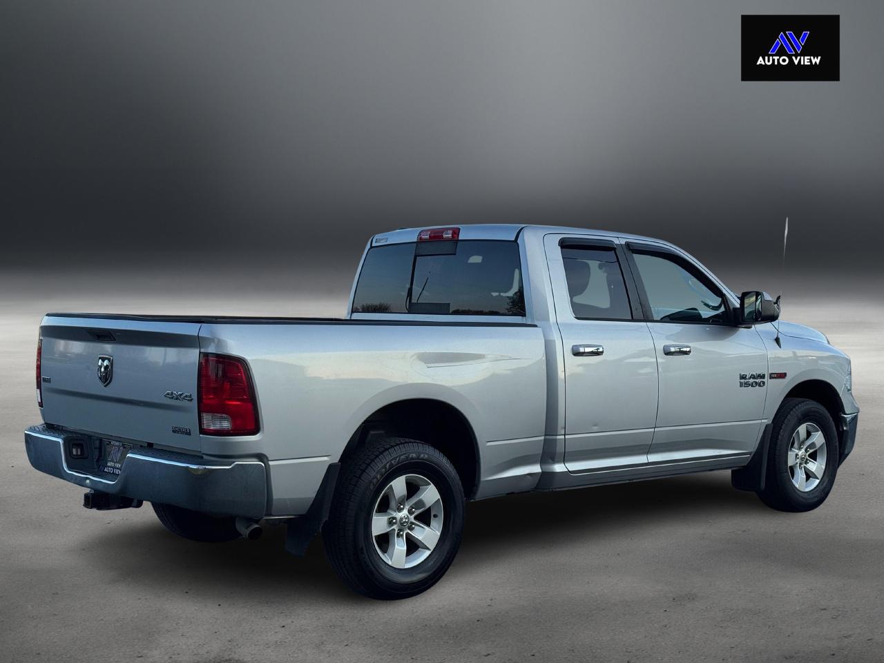 2014 RAM 1500 SLT **CLEAN CARFAX** - Photo #6